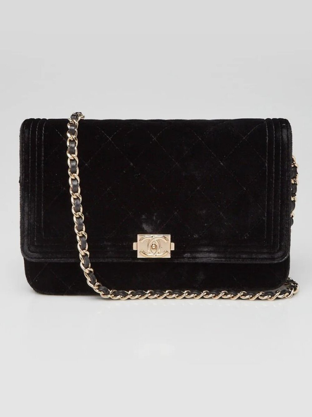 Chanel Black Quilted Velvet Boy WOC Clutch Bag - Picture 2 of 12